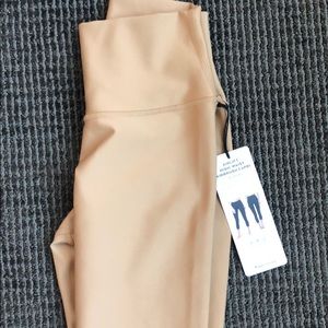 Airlift high waist airbrush Capri leggings